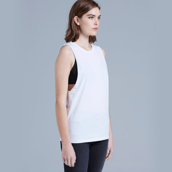 5025 BARNARD TANK TEE
