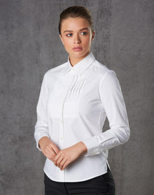  M8192 Women's Stretch Tuck Front Long Sleeve Shirt